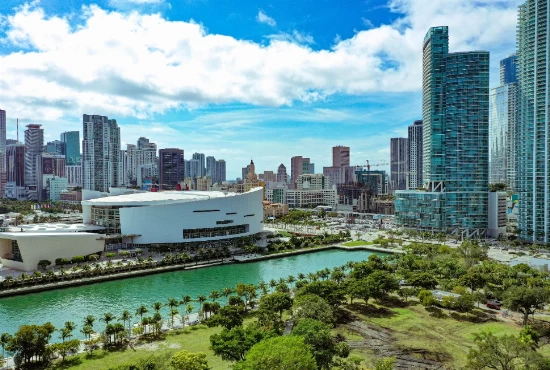 From Beaches to Museums: Unforgettable Attractions and Activities in Miami, FL